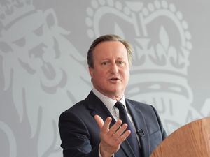 Supporting image for story: Hamas ‘must accept’ Biden’s ceasefire deal – Foreign Secretary David Cameron