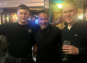 Supporting image for story: First points, the pints AGAIN! Vitor Pereira drinks with Wolves fans in Wetherspoons