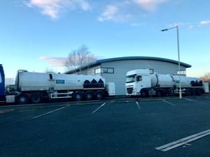 Supporting image for story: Ellesmere residents left without water as Severn Trent apologises for supply problems