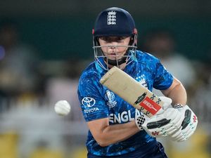Supporting image for story: Heather Knight guides England to nervy World Cup victory over Bangladesh