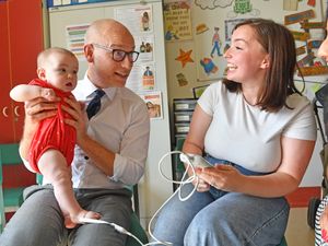 Supporting image for story: 'The sky's the limit' for AI in hospitals, says health minister Stephen Kinnock during visit to Dudley