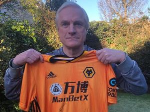 Supporting image for story: Former Wolves man Mel Eves gets shirty to help out city Samaritans