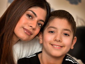 Supporting image for story: 'He was really brave': Boy rings hospital bell after cancer treatment boost