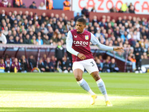Supporting image for story: Leon Bailey praises Aaron Danks for making Aston Villa players 'comfortable'