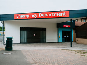 Supporting image for story: Hundreds more A&E patients delayed at ambulance handovers as hospital pressures mount