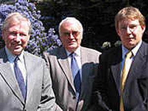 Supporting image for story: Warning on interest rates