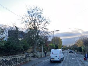 Supporting image for story: Busy Shrewsbury road to close for more than two weeks for resurfacing work