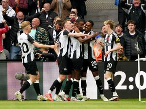 Supporting image for story: Eddie Howe dismisses Mikel Arteta’s backhanded compliment after Newcastle win