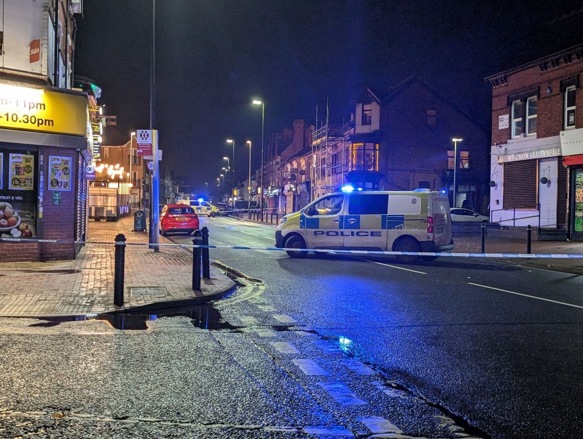 Three people injured in disorder on Bearwood High Street - police launch investigation