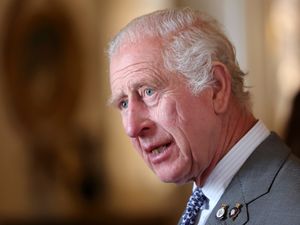 Supporting image for story: King formally approves proroguing of Parliament ahead of election