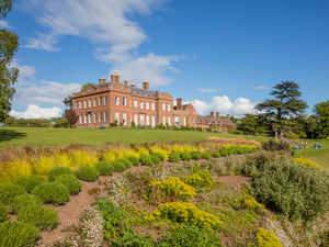 Supporting image for story: Country house launches recruitment day to find new volunteers
