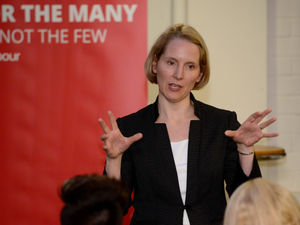 Supporting image for story: Corbyn urged to end 'witch hunt' of moderate Labour MPs