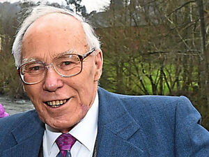Supporting image for story: Shropshire's amazing Arthur still teaches at 80