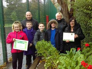 Supporting image for story: Park lifts bloomin’ marvellous title