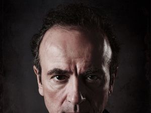 Supporting image for story: Stranglers legend Cornwell to play gig