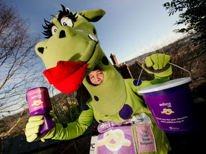 Supporting image for story: 'Puff the Dragon' runner Dana recovering after heart attack