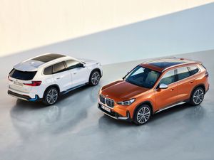 Supporting image for story: New BMW X1 unveiled with bold look and range of electrified powertrains
