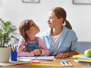 Supporting image for story: These parents are seeing the funny side of homeschooling