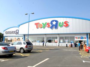 Supporting image for story: Toys R Us confirms plans to close 26 stores – 800 jobs at risk