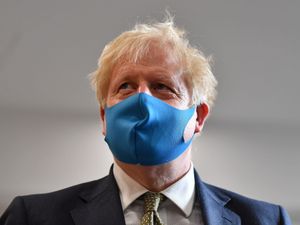 Supporting image for story: Johnson to isolate at Chequers following fury over quarantine escape plan