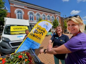 Supporting image for story: 'Get yourself checked' message over cancer screening  