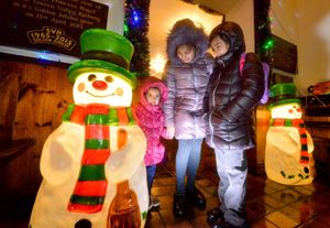 LAST COPYRIGHT SHROPSHIRE STAR STEVE LEATH 10/12/2019..Pic in Bridgnorth at the Severn Valley Railway where they had there Lights and Steam event ( pics taken in torrential rain).  Jasreen Aujla 2, Humreet Aujla 9 and Harveen Aujla 7 from Finchfield..