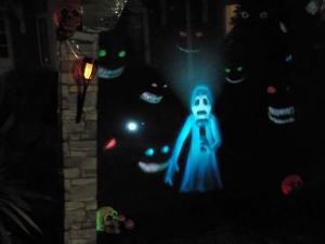 Supporting image for story: Ghosts galore as Black Country man facing cancer plans his greatest Halloween display for charity