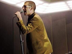 Supporting image for story: Arctic Monkeys, Arena Birmingham - review with pictures