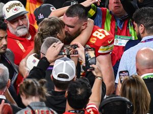 Supporting image for story: Travis Kelce says fiancee Taylor Swift helped motivate him to re-sign for Chiefs
