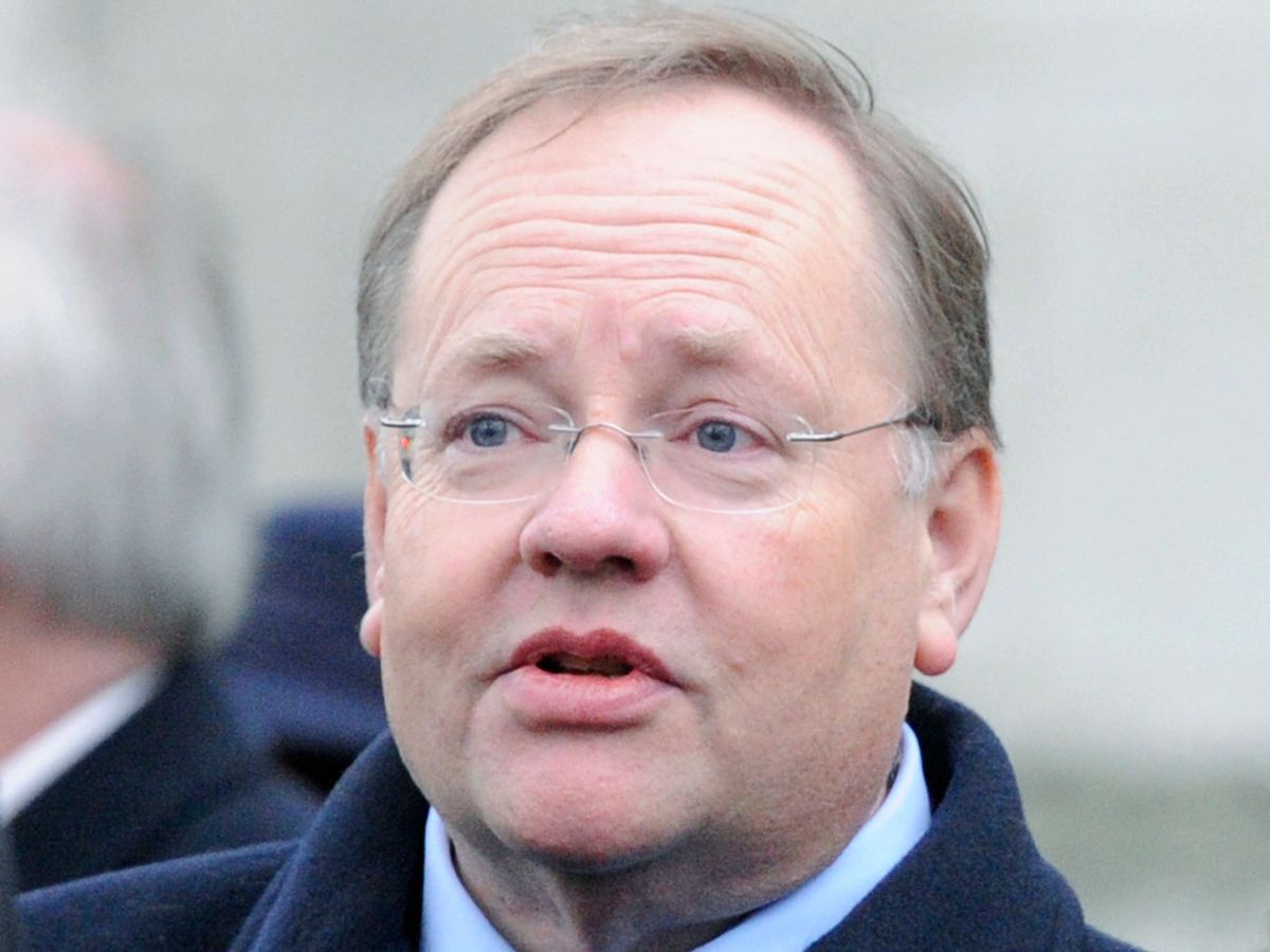 Lib Dems suspend Lord Rennard and launch new sexual harassment investigation