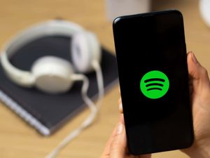 Supporting image for story: Spotify founder Daniel Ek to step aside as chief executive