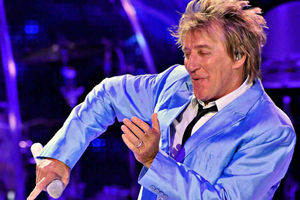 Supporting image for story: Rock and roll-ing stock as Rod stopping at Brum