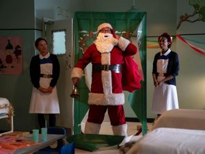 Cliff Parisi dressed as Santa in Call The Midwife