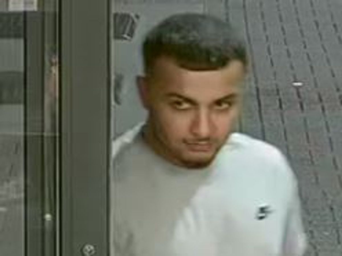 Serene Fugitive Boxer Arrested In Marbella And Deported Back To Uk After Horror Assault Left Victim Needing Emergency Surgery Picture for Desktop Serene Fugitive Boxer Arrested In Marbella And Deported Back To Uk After Horror Assault Left Victim Needing Emergency Surgery Picture for Desktop