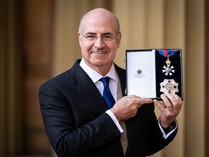 Supporting image for story: Kremlin critic says ‘struggle just beginning’ as he is knighted