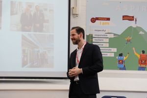Alex Ballinger MP on a recent visit to a local school