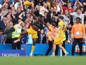 Supporting image for story: Brighton net twice at the death to claim comeback win away to 10-man Chelsea