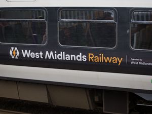 Supporting image for story: Disruption on major train route between Birmingham and Lichfield after 'signal failure'