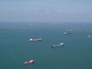 Supporting image for story: Panama denies making deal for US ships to transit the canal for free