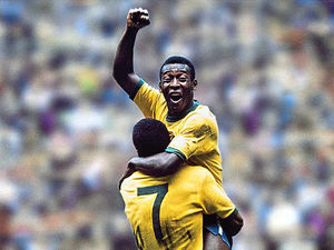 Supporting image for story: Football legend Pele to hit bar . . . in Cannock