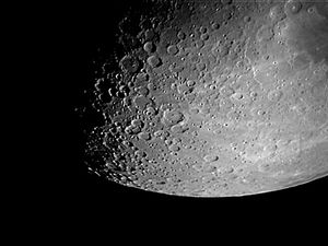 This photo of the moon was taken with a smartphone.