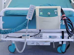 Supporting image for story: Birmingham hospital saw region's second highest percentage of patients waiting hour or more to be transferred from ambulance