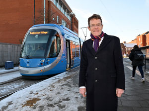 Supporting image for story: We have let passengers down but next year will be better, pledges Mayor