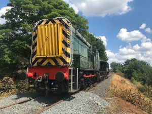 Supporting image for story: Severn Valley Railway issues warning after people spotted on tracks
