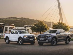 Supporting image for story: HMRC scraps plan to classify double-cab pick-ups as cars