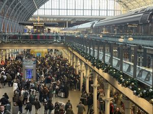 Supporting image for story: Eurostar tells passengers to expect delays as services resume