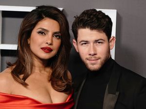 Supporting image for story: Priyanka Chopra says financial uncertainty of acting makes her anxious
