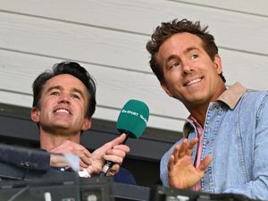 Supporting image for story: Ryan Reynolds and Rob McElhenney can leave ‘legacy’ in Wales’ World Cup plan