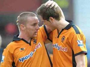 Supporting image for story: Pictures of all the match action