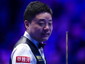 Supporting image for story: Ding Junhui ends ranking title drought with International Championship win